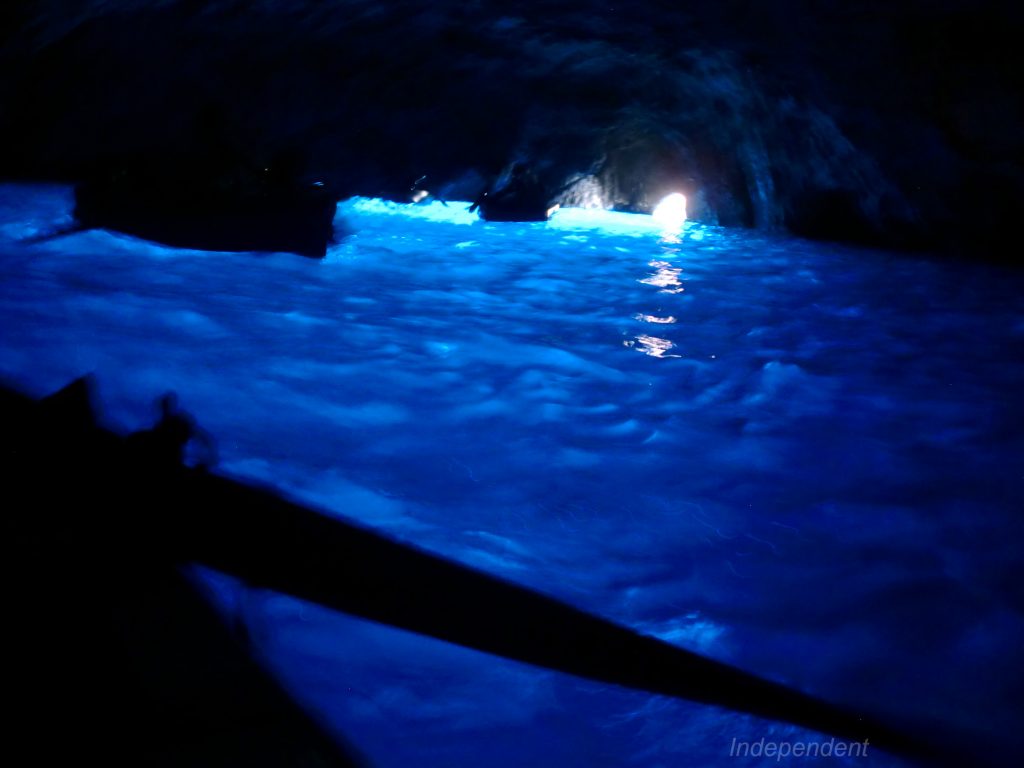 Grotta Azzurra 青の洞窟